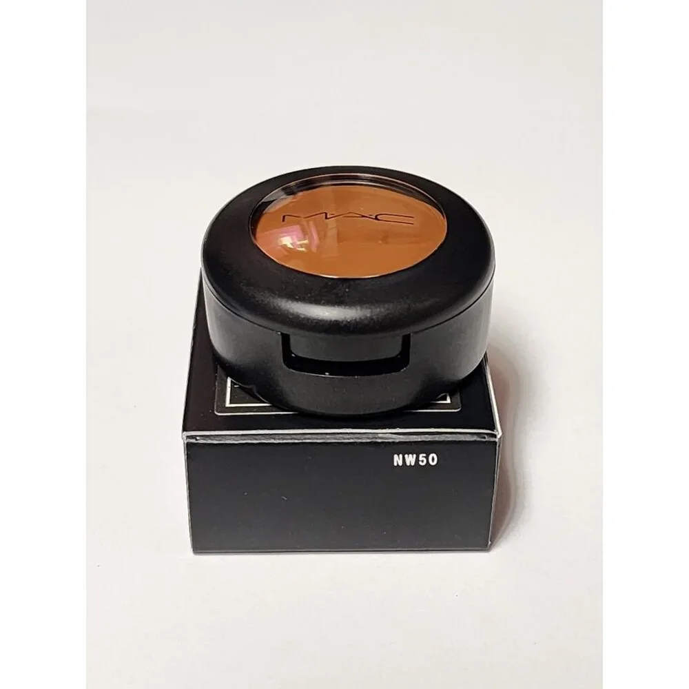 MAC NW50 Studio Finish Concealer SPF 35 Full Size New